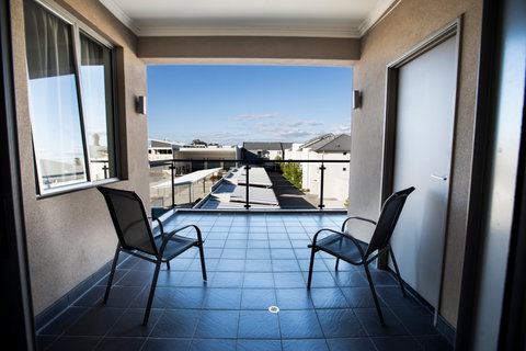 Zappeion Apartments - Accommodation Fremantle 2