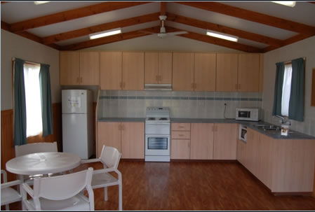 Apollo Gardens Caravan Park - Accommodation Fremantle 5