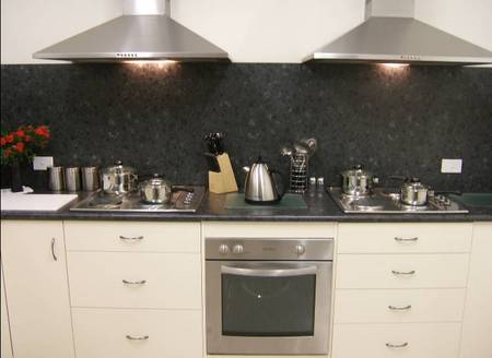 Astra Backpackers - Accommodation Fremantle 0