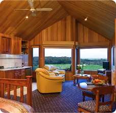 Lonsdale Views - Accommodation Fremantle 2