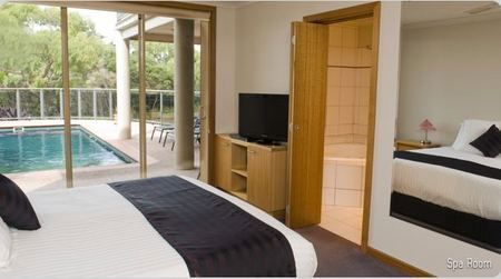 Eugenies Luxury Accommodation - Accommodation Fremantle 4