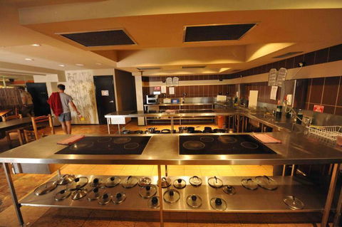 Aquarius Backpackers Motel - Accommodation Fremantle 1