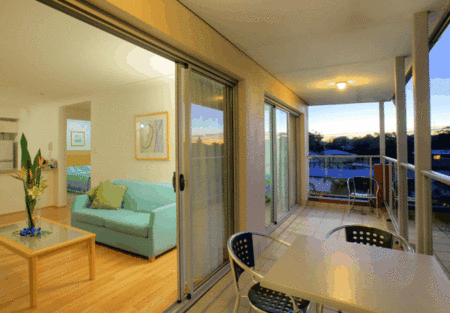 Shoal Bay Beachclub Apartments - Accommodation Fremantle 4