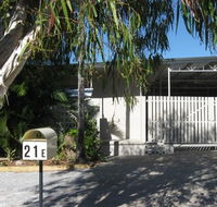 Beach Units Tannum Sands - Accommodation Fremantle
