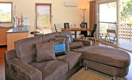 Anglesea Overboard Seaside Cottage - Accommodation Fremantle 5