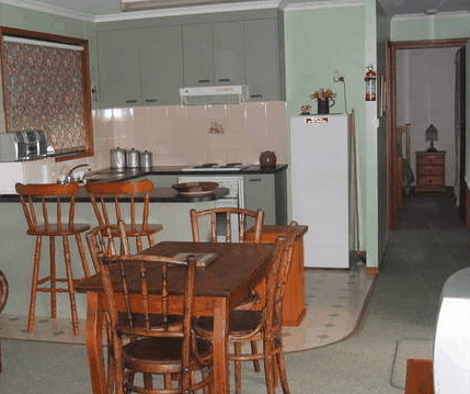 Ribbonwood Cottages - Accommodation Fremantle 1