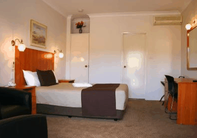Cadman Apartments - Accommodation Fremantle 4