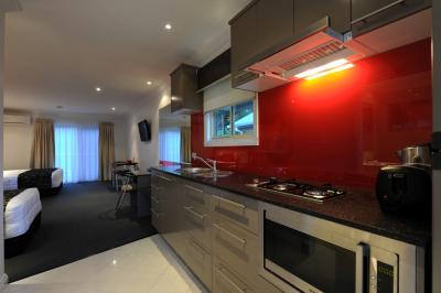 The Gateway Village Holiday Park - Accommodation Fremantle 1