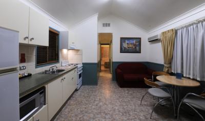 The Gateway Village Holiday Park - Accommodation Fremantle 8