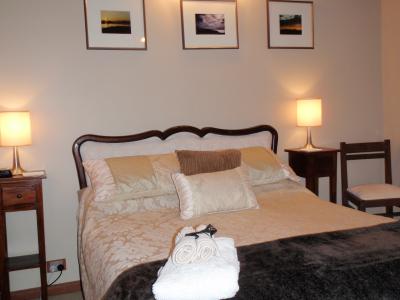 Rooftops Bed & Breakfast - Accommodation Fremantle 5
