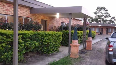AA Hilldrop Motor Inn - Accommodation Fremantle 1