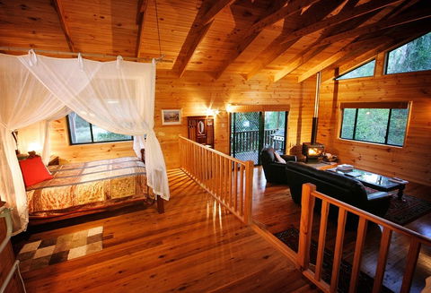 Ravensbourne Forest Chalets - Accommodation Fremantle 2