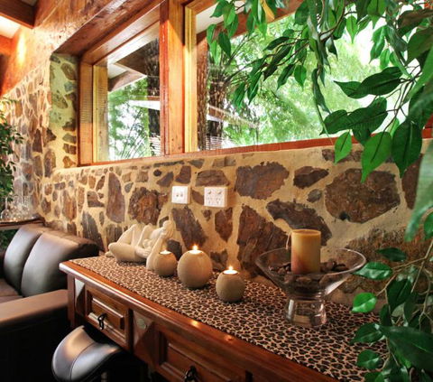 Piaf Day Spa - Accommodation Fremantle 2