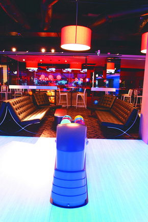 Strike Bowling Bar - Bayside - Accommodation Fremantle 3