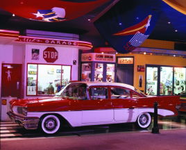 Manhattan Superbowl - Accommodation Fremantle 1