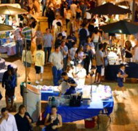 Surfers Paradise Beachfront Markets - Accommodation Fremantle