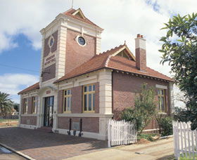 Merredin Town Hall - Accommodation Fremantle 0