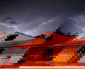 Red Dirt Photographic Gallery - Accommodation Fremantle 0