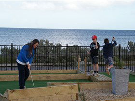 Port Vincent Putt Putt - Accommodation Fremantle 0