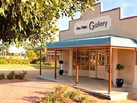 Peter Franz Fine Art Gallery - Accommodation Fremantle 0