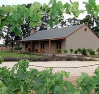 VineCrest Fine Barossa Wine - Accommodation Fremantle