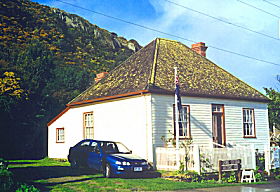 Joe Lyons Cottage - Accommodation Fremantle 0