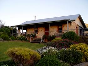 Leasingham SA Accommodation Fremantle