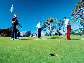 South Arm RSL Golf Course - Accommodation Fremantle 0