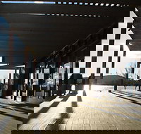 The Boat House By The Lake - Accommodation Fremantle