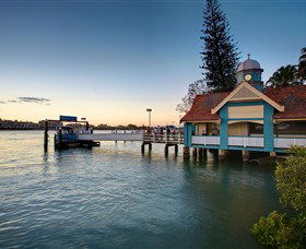 Oxford Street Bulimba - Accommodation Fremantle 0