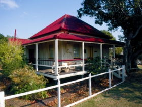 Mayes Cottage Museum - Accommodation Fremantle 0