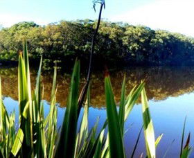 Aura Vale Lake Park - Accommodation Fremantle 0
