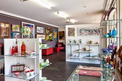 GIGS Art Gallery & Studios - Accommodation Fremantle 1