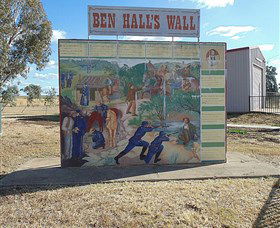Ben Halls Wall - Accommodation Fremantle 0