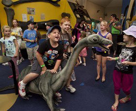 National Dinosaur Museum - Accommodation Fremantle 0
