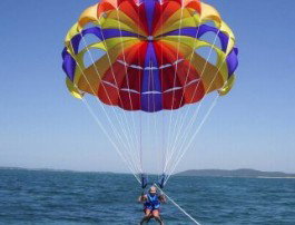 Port Stephens Parasailing - Accommodation Fremantle 2