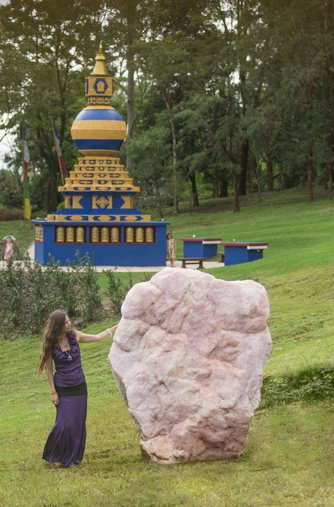 Crystal Castle & Shambhala Gardens - Accommodation Fremantle 9