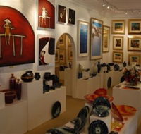 Articles Fine Art Gallery - Accommodation Fremantle