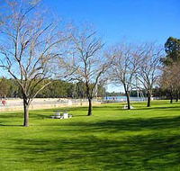 Lock 10 and Weir - Accommodation Fremantle