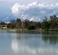 Gum Bend Lake - Accommodation Fremantle