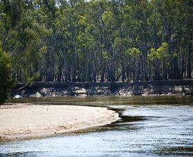 Murrumbidgee River And Fresh Water Beaches - Accommodation Fremantle 0