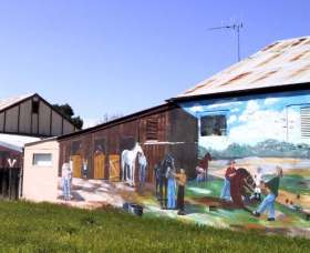 Mendooran Mural Town - Accommodation Fremantle 0