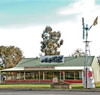 Headlie Taylor Header and Blacksmiths Shop - Accommodation Fremantle