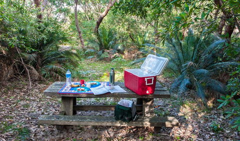 Little Llangothlin Picnic Area - Accommodation Fremantle 0