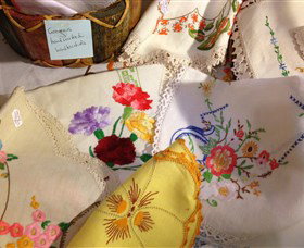 Mountain Blue Vintage Linen - Accommodation Fremantle 2
