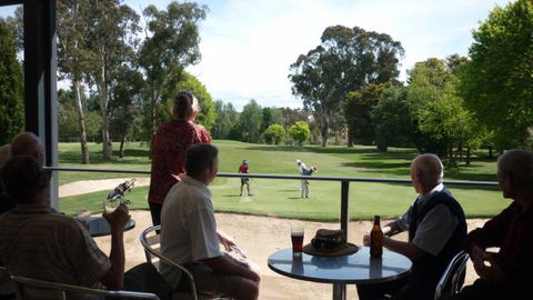 Queanbeyan Golf Club - Accommodation Fremantle 2