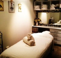 Refresh Face and Body - Accommodation Fremantle