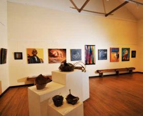 Blue Knob Hall Gallery And Cafe - Accommodation Fremantle 0