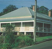 Maclean Stone Cottage and Bicentennial Museum - Accommodation Fremantle