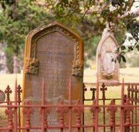 Kooloonbung Creek Nature Reserve and Historic Cemetery - Accommodation Fremantle